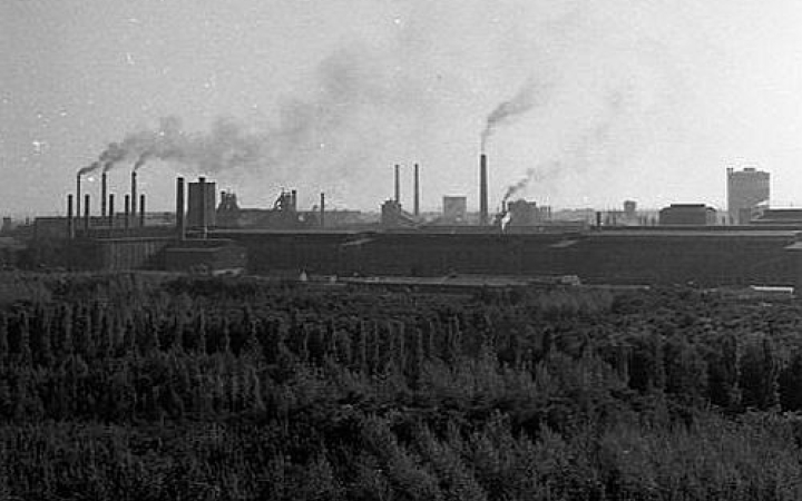 Hátat fordítani tilos!