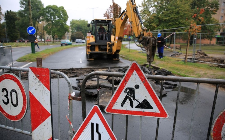 Javítják a távhővezetéket a Rómain, már mától!