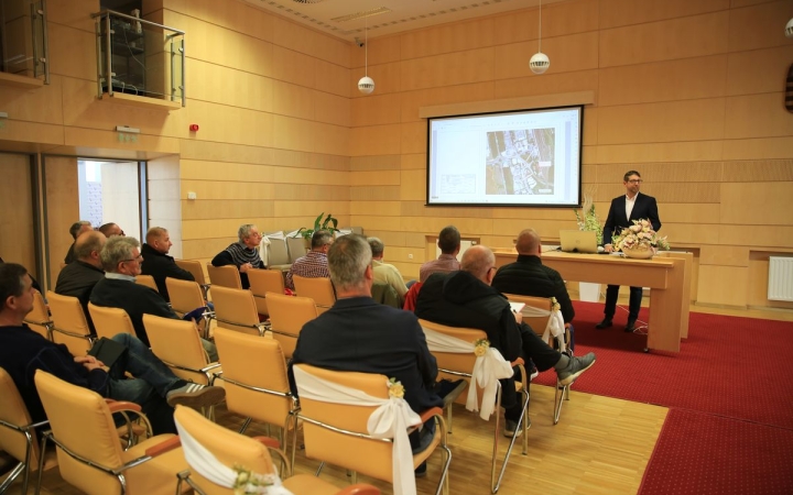 DSTV: tájékoztató fórum az átépítésről