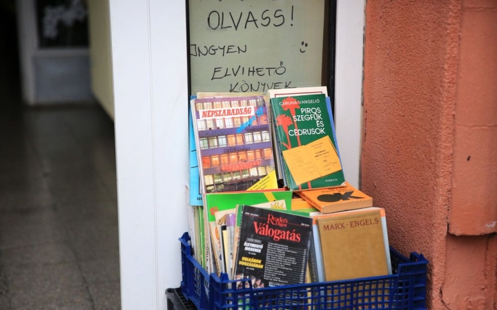 Adománykuckó: "hetente jön annyi rászoruló, mint korábban havonta"