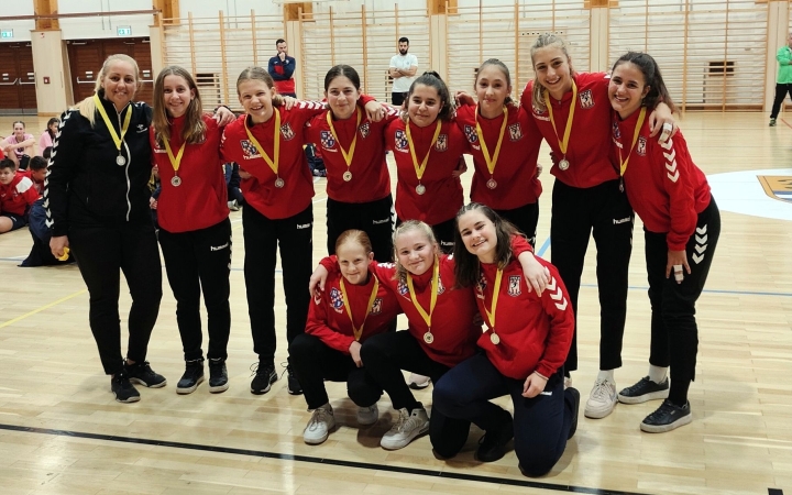 Az Üstökös Kupáért küzdöttek