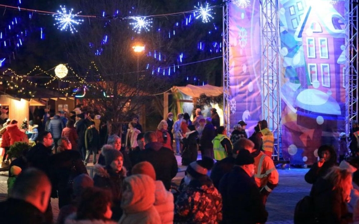 Újra meggyullad a hit gyertyája, vasárnap kezdődik az Adventi Forgatag sorozata városunkban