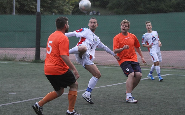 Kispályás foci: sérülés és halasztás