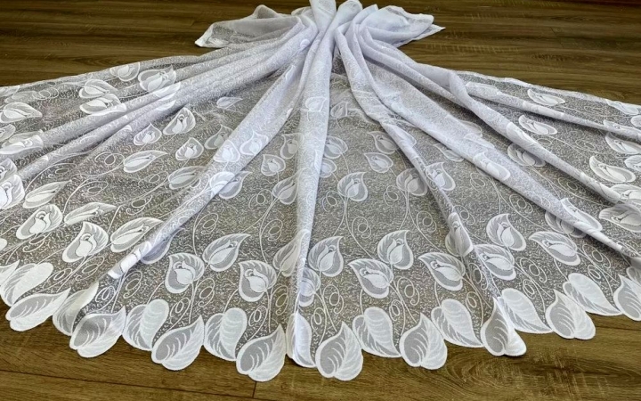 Kész függöny a gyorsaság jegyében