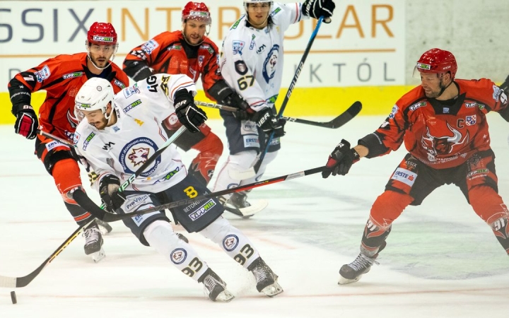 Hazai pályán bizonyíthatnak az Acélbikák