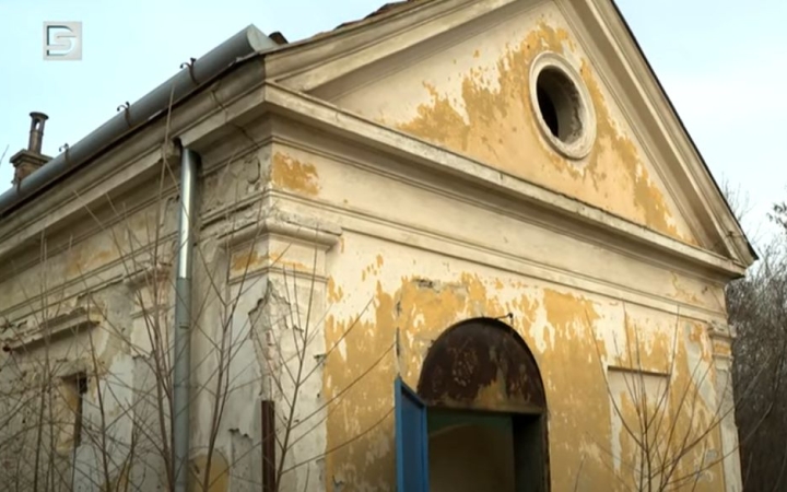 DSTV: a Sigray-kúria története