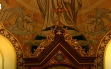 DSTV: a Szentháromság-templom története