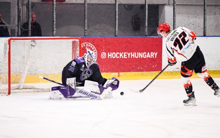 Előnyben az Acélbikák