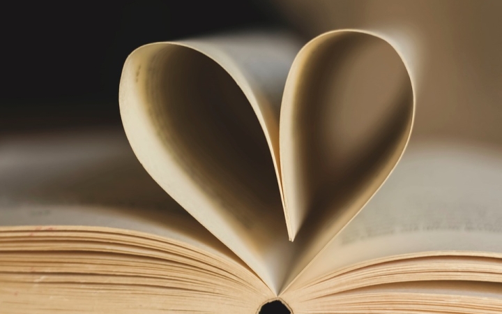 Bálint napi meglepetések a könyvtárban – és azon kívül is!