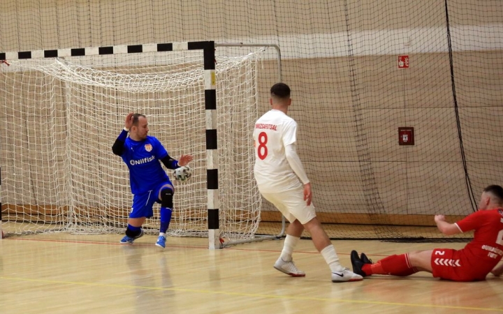 Végül biztosan hozták a kötelező győzelmet