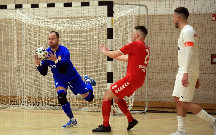 Az éllovashoz látogatnak a futsalosok