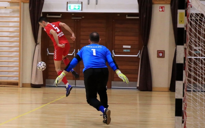 A felsőházért küzdenek a futsalosok