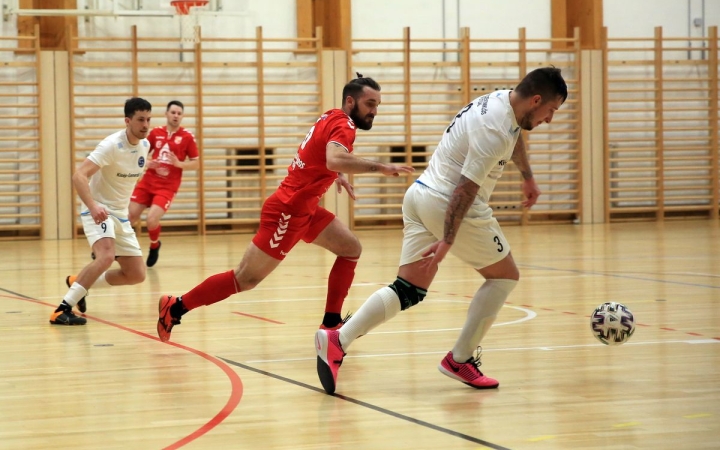 Az alsóházban folytatják a futsalosok