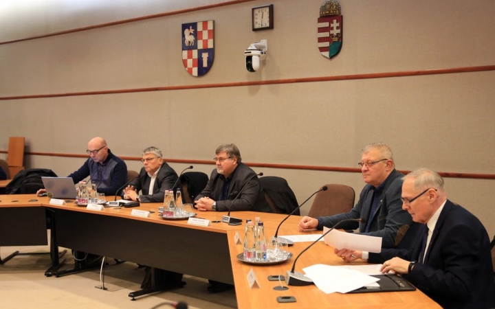 Nem enged a 48-ból a közgyűlés