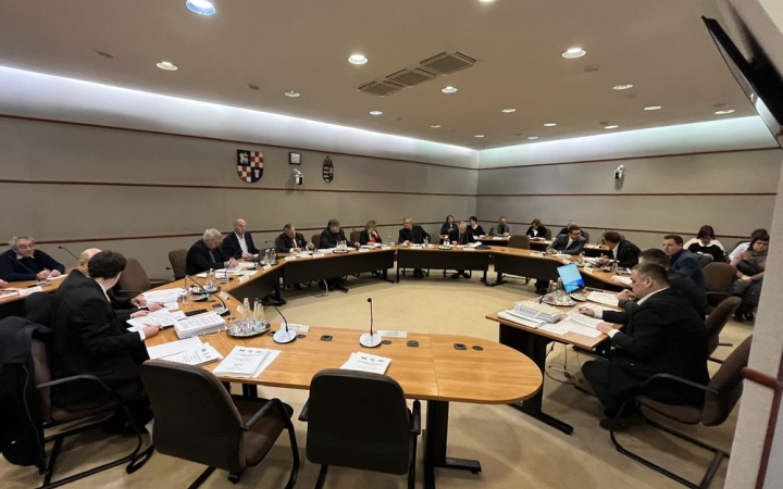 Iváncsa szerint nekünk nem jár pénz. Szerintünk jár! És baj, ha nem jut!