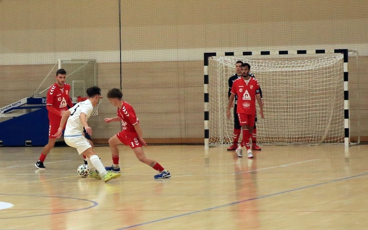 Pontvesztés az alsóházi nyitányon