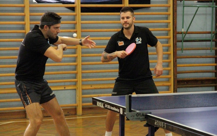 Továbbra is élen az egyetemisták