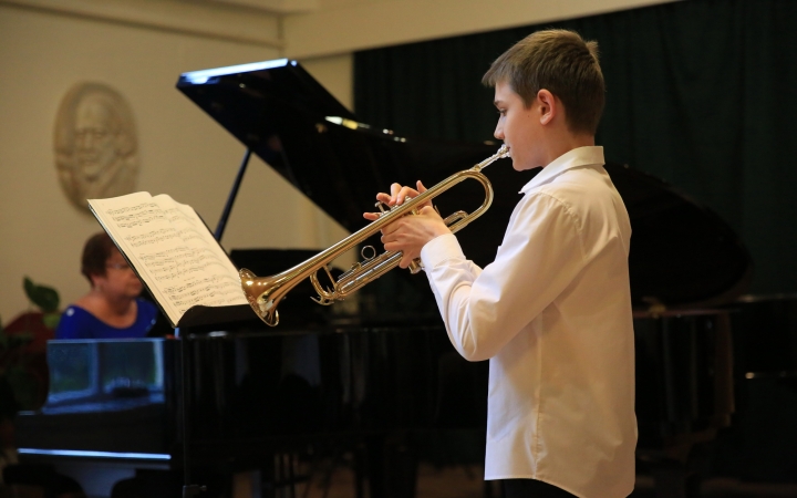 Duplán ünnepel a zeneiskola, színes kínálat a Sándor Frigyes Héten (galériával)