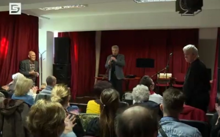 DSTV: költészetünnep a versbarátokkal