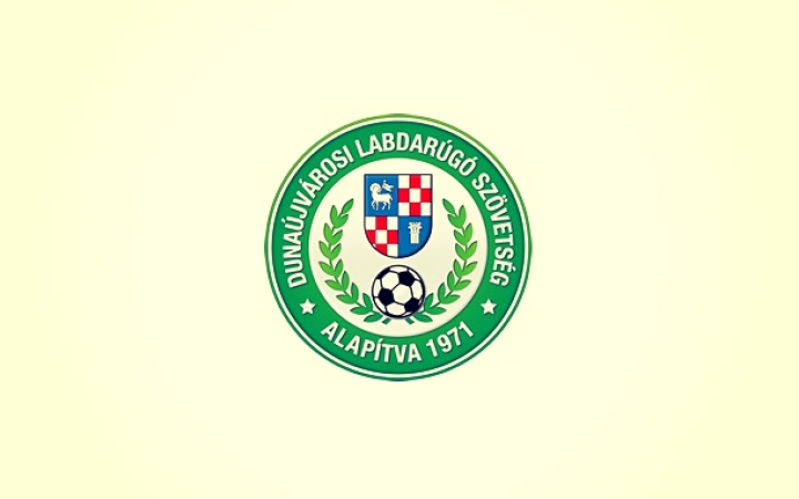 Kispályás foci: bejön-e a papírforma?