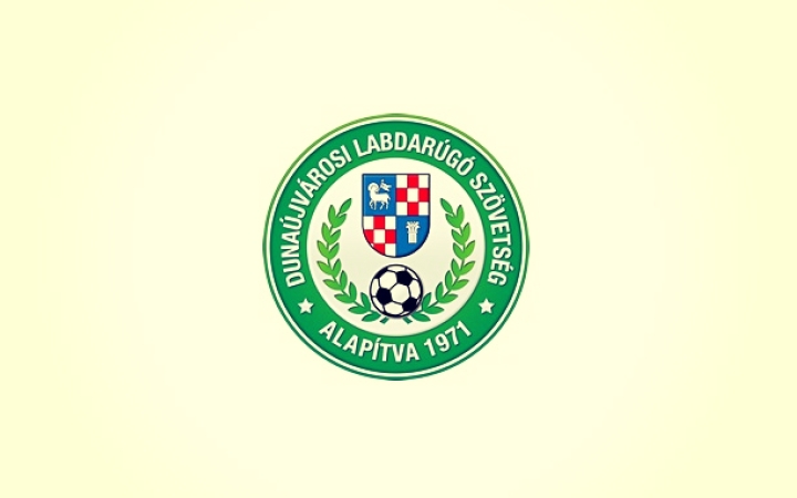 Kispályás foci: bejön-e a papírforma?