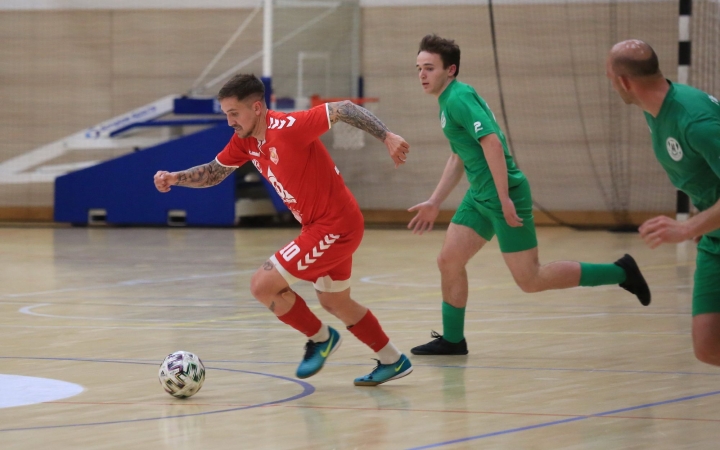 Végül biztos győzelem a rangadón