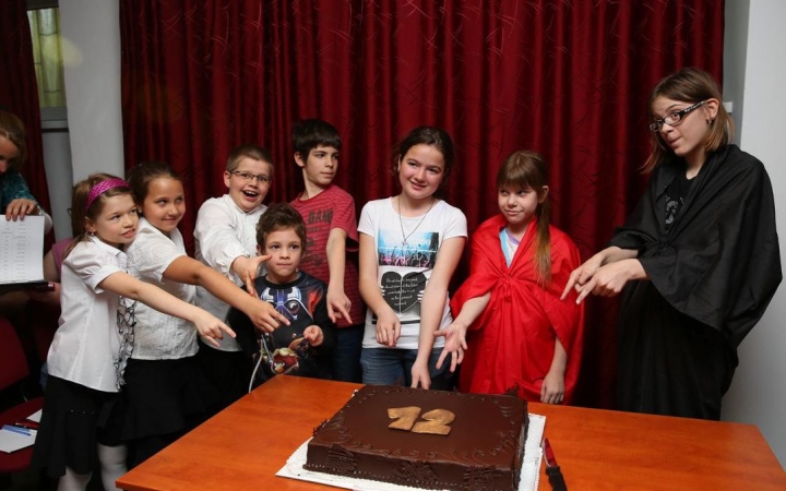 Szivárvány tábor a kempingben