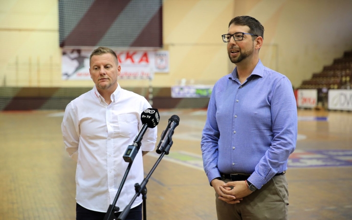 300 millió forintból újul meg a sportcsarnok