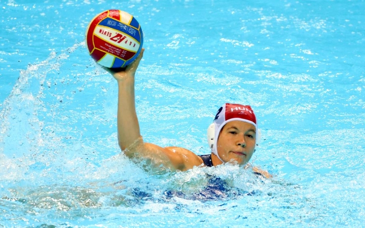 Villámrajt, gólzápor és fölényes diadal a Világkupa nyitányán