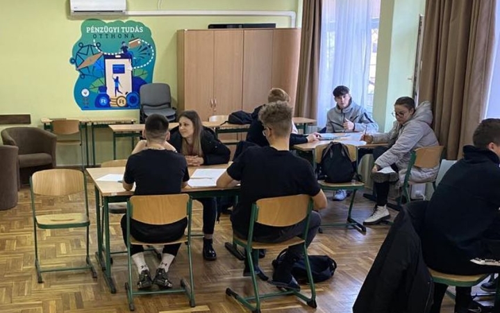 Újabb tanévet zárt a Rudas a Pénziránytű Alapítvány Bázisiskolájaként