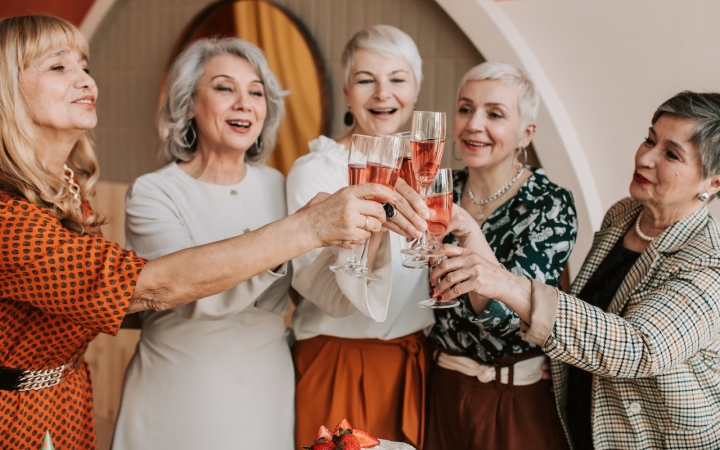 Vicces nyugdíjasbúcsúztató ajándékok