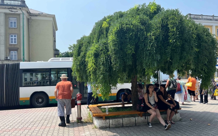 Újabb lakossági ötlet valósult meg, most a Vasmű úti megállóban