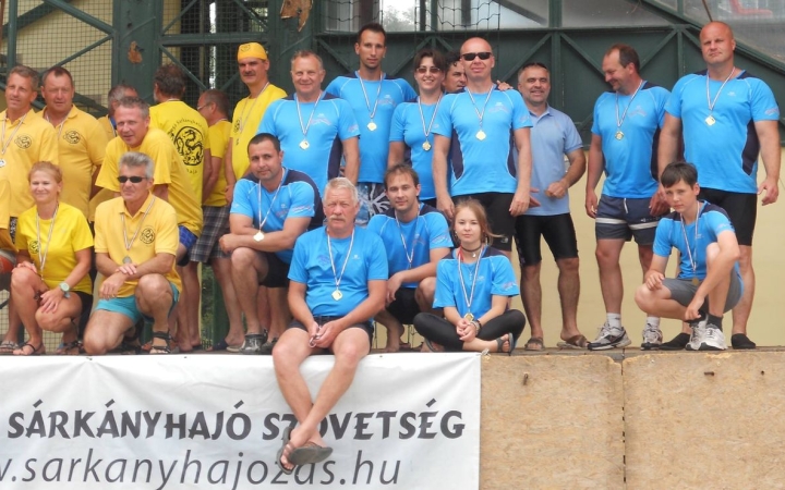 Dragon Steel SE: három különleges érem