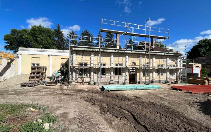 A tervek szerint haladnak a pályázati projektek kivitelezési munkálatai