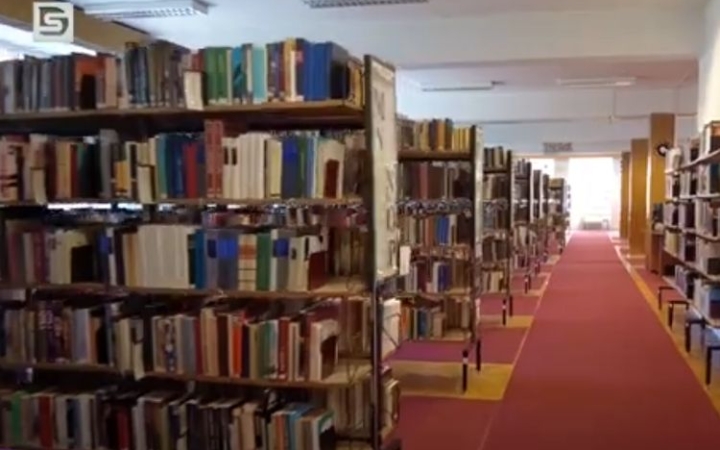 DSTV: nyáron is vár a könyvtár