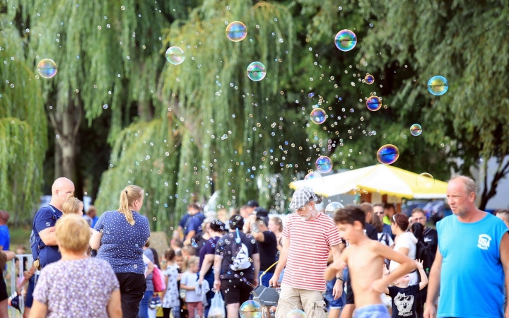 "... valóban nagyon fontos számomra az összetartozás kifejezése"