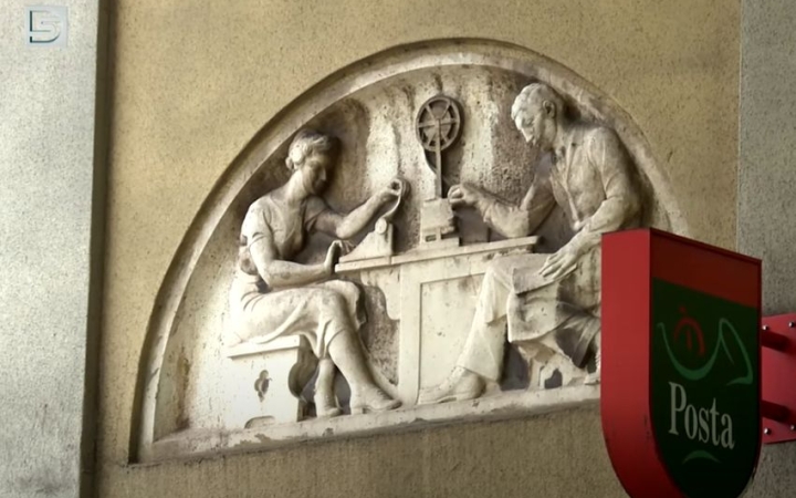 DSTV: történetek az 1-es postáról