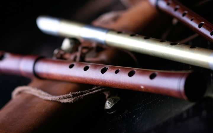 Fúvósokkal folytatódik a Zenélő Cukrászda