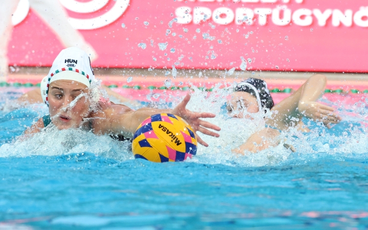 Kiütéssel a négy között