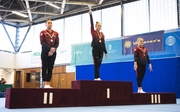 Ismét parádéztak a dunaújvárosi tornászok