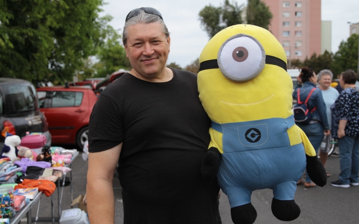 DSTV: Csomagtartóvásár a nagyparkolóban (galériával)