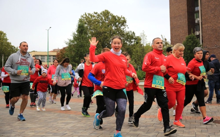 Bréking: ma biztosan elmarad a jótékonysági futás