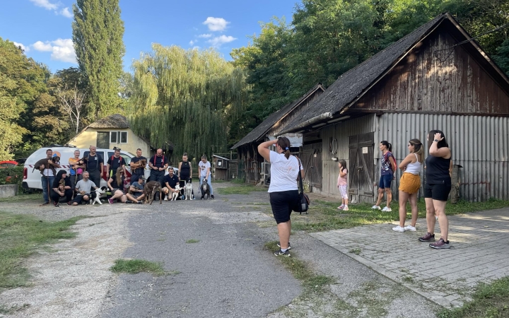 Javában készül a mentőszervezetek jövő évi fényképes kalendáriuma