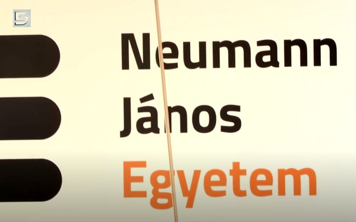 DSTV: begördült az utazó egyetem 