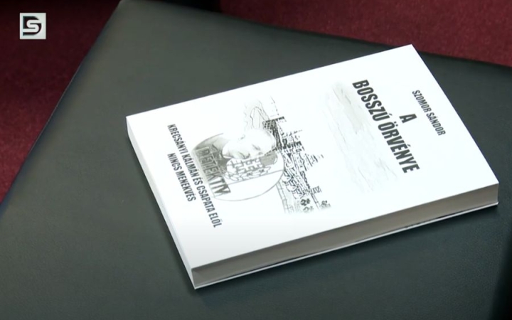 DSTV: "A bosszú örvénye"  a könyvtárban