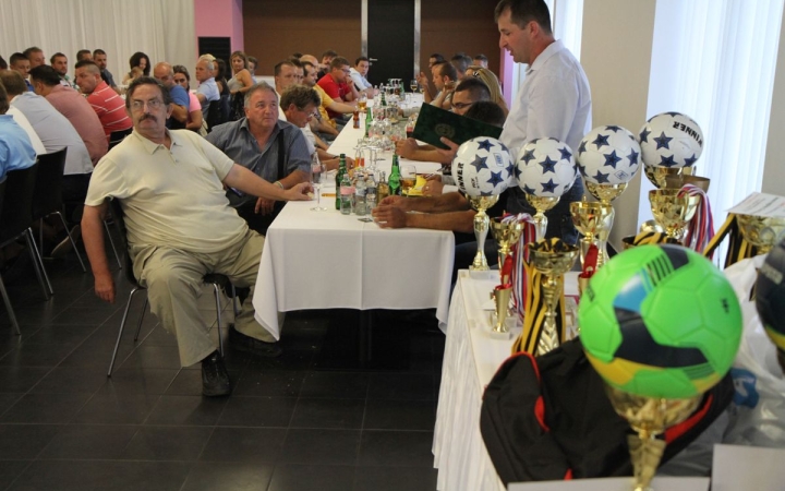 Kispályás foci: szezont zárt a DLSZ