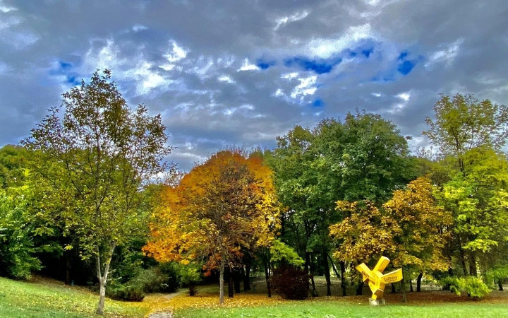 Nyugodt nyitány, mozgalmasabb folytatás