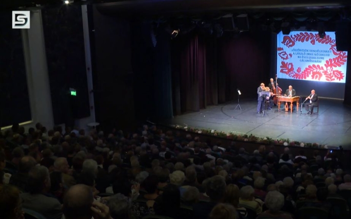 DSTV: jubileumi gálával ünnepelt a nótaklub