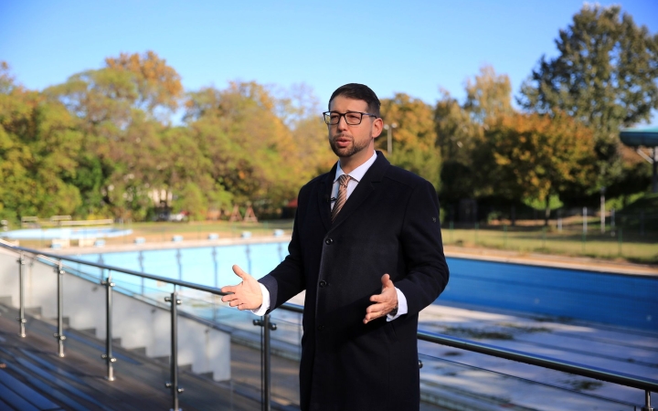 Vége a Modern Városok Programjának – úszik a külső medence újraépítése is