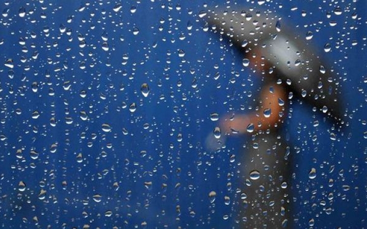 Szerdáig eső, viharos szél, utána 30 fokos meleg - ez jön a héten